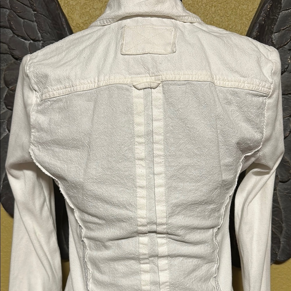 We The Free White Button-Up Top - Picture 7 of 9